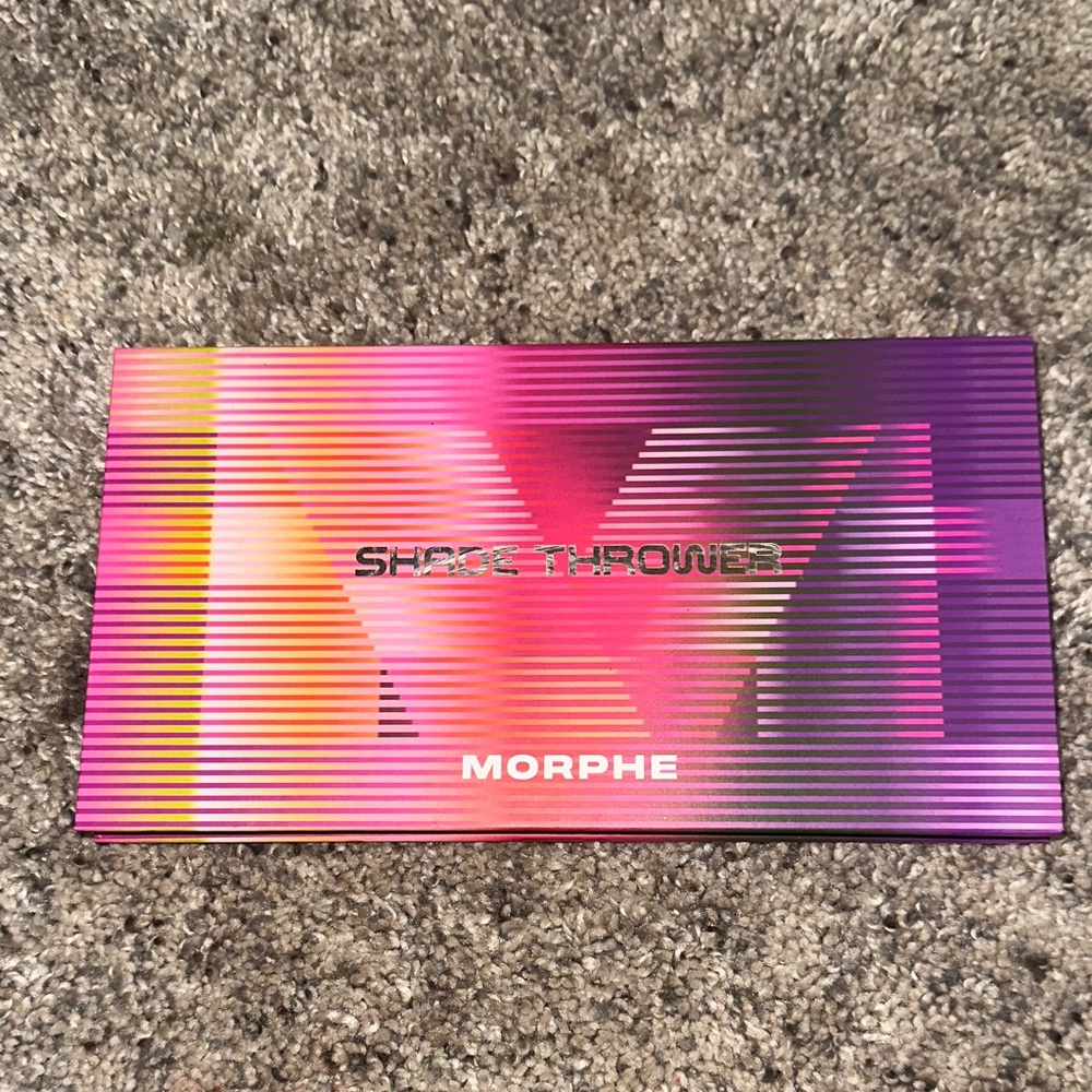 Morphe Shoe Thrower Palette - Bold Pink and Purple Hues